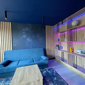 Galaxy Space, Centre And Beach, Fiesta Apartament